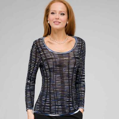 Scoop Neck Tee
